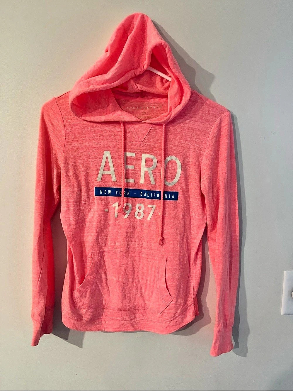 Aeropostale Lightweight Aero New York 1987 Pullover Hoodie Pink Pullover Hoodie